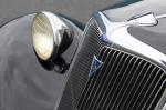 Ford V8 Deluxe Tudor Sedan 1937 года
